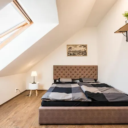 Apart-hostel Zero Ξενοδοχείο με διαμερίσματα 2*