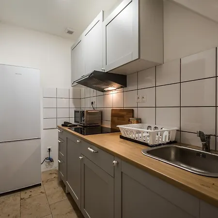 Apart-hostel Zero Ξενοδοχείο με διαμερίσματα Μπρατισλάβα