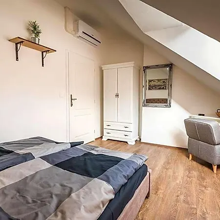 Apart-hostel Zero Lejlighedshotel 2*