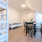 Apart-hostel Zero 아파트호텔 2*